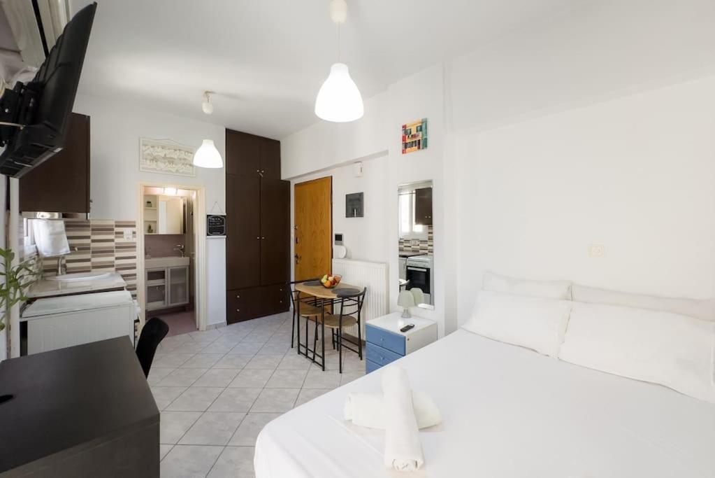 Apartment Pagrati Cozy Retreat Athens